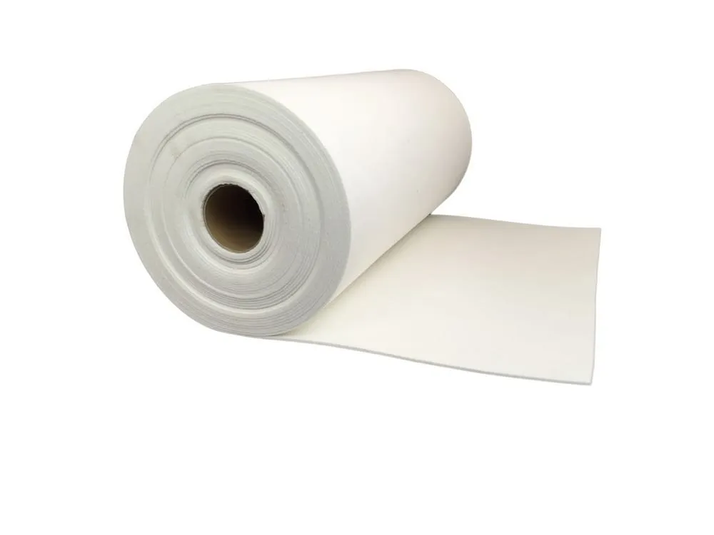 Gioăng ceramic cắt từ cuộn giấy sợi gốm trắng trải ra